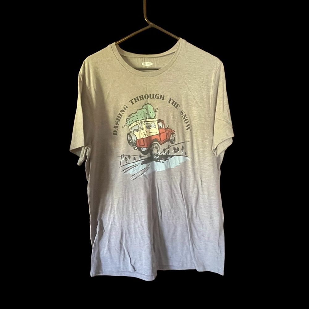 Old Navy Christmas T-shirt